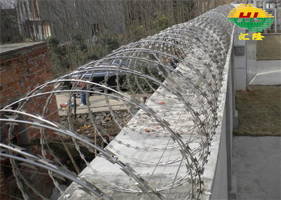 BTO-16 কনর্টিনা রেজার ওয়্যার গ্যালভানাইজড সিকিউরিটি ফর ডিফেন্স অস্থায়ী সিকিউরিটি ইনস্টলেশন